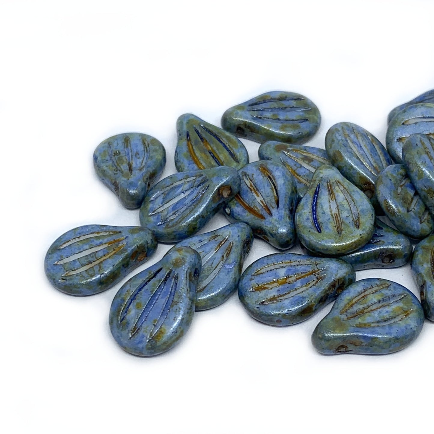 Preciosa Engraved Pip Bead 9x14mm – Pack of 20 – White Alabaster Blue Picasso