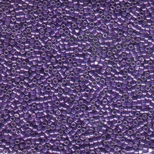 11/0 – Miyuki Delica - 5g Bag – Galvanised Dyed Purple – DB430