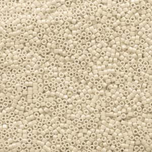 11/0 – Miyuki Delica - 5g Bag – Opaque Pear Luster – DB1561