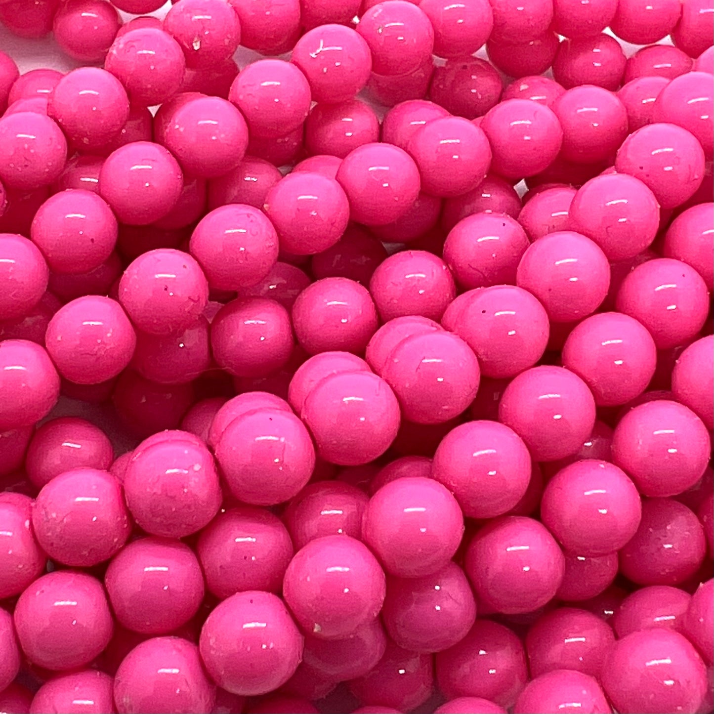 4mm Czech Round Glass Pearl Strand of 55 – 02010/58007 – Bubble Gum Pink