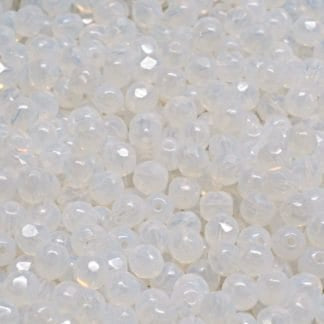 4mm Czech Fire Polish – 01000 – White Opal x 100