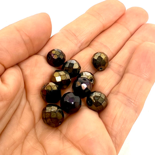 10mm Vintage Czech Fire Polish – 23980/21495 – Jet Nut – Pack of 1 0