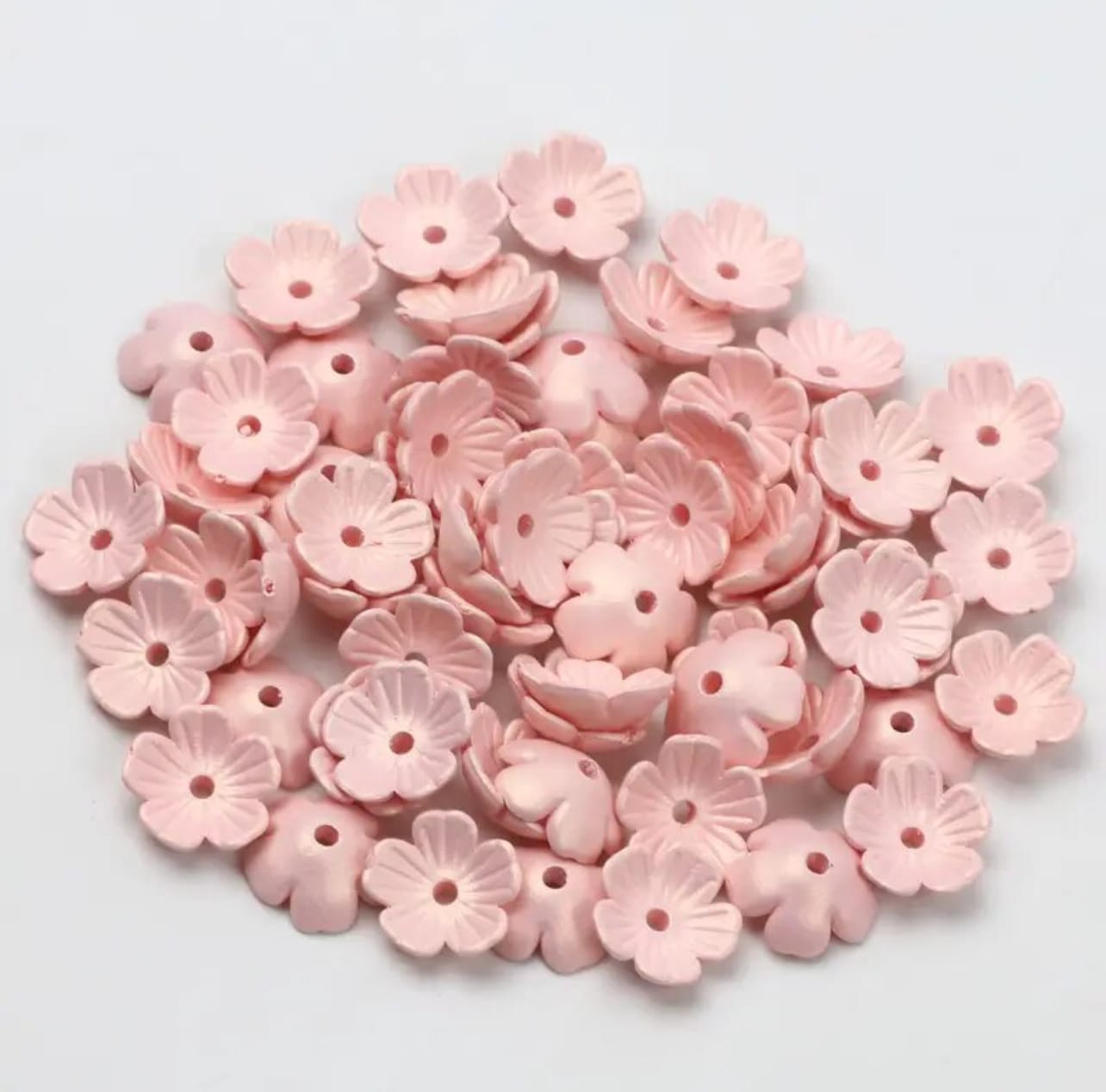 10mm Acrylic Flower Beads - Pack of 10 - Pale Pink