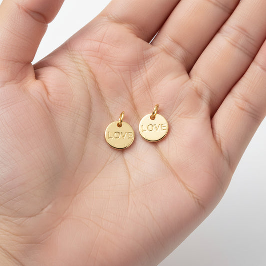 18k Gold Plated Message Charm - Love - 8mm - Pack of 2