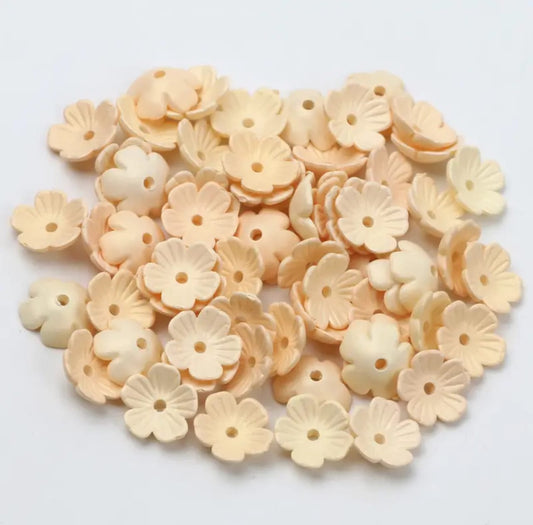 10mm Acrylic Flower Beads - Pack of 10 - Buttercream