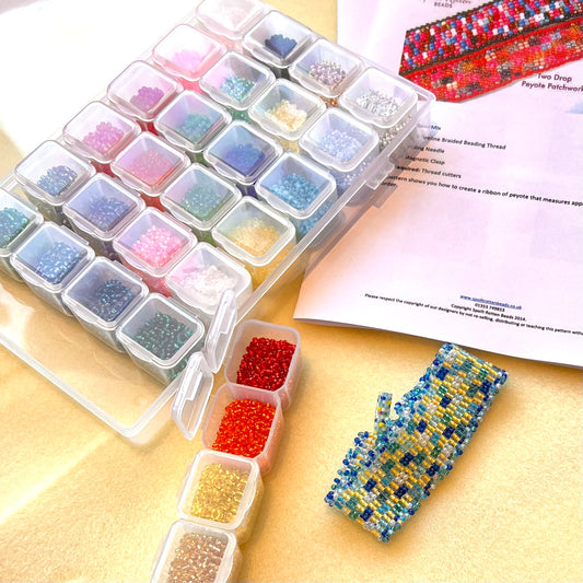 Miyuki Starter Kit with Two Patterns - 28 Colours (168 grams) & Handy Storage Box