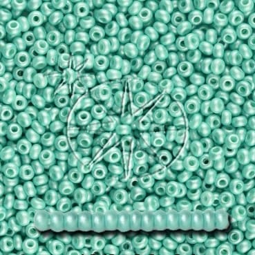 Preciosa 8/0 Seed Beads - PermaLux - 20g Pack - Mother of Pearl - Wintergreen