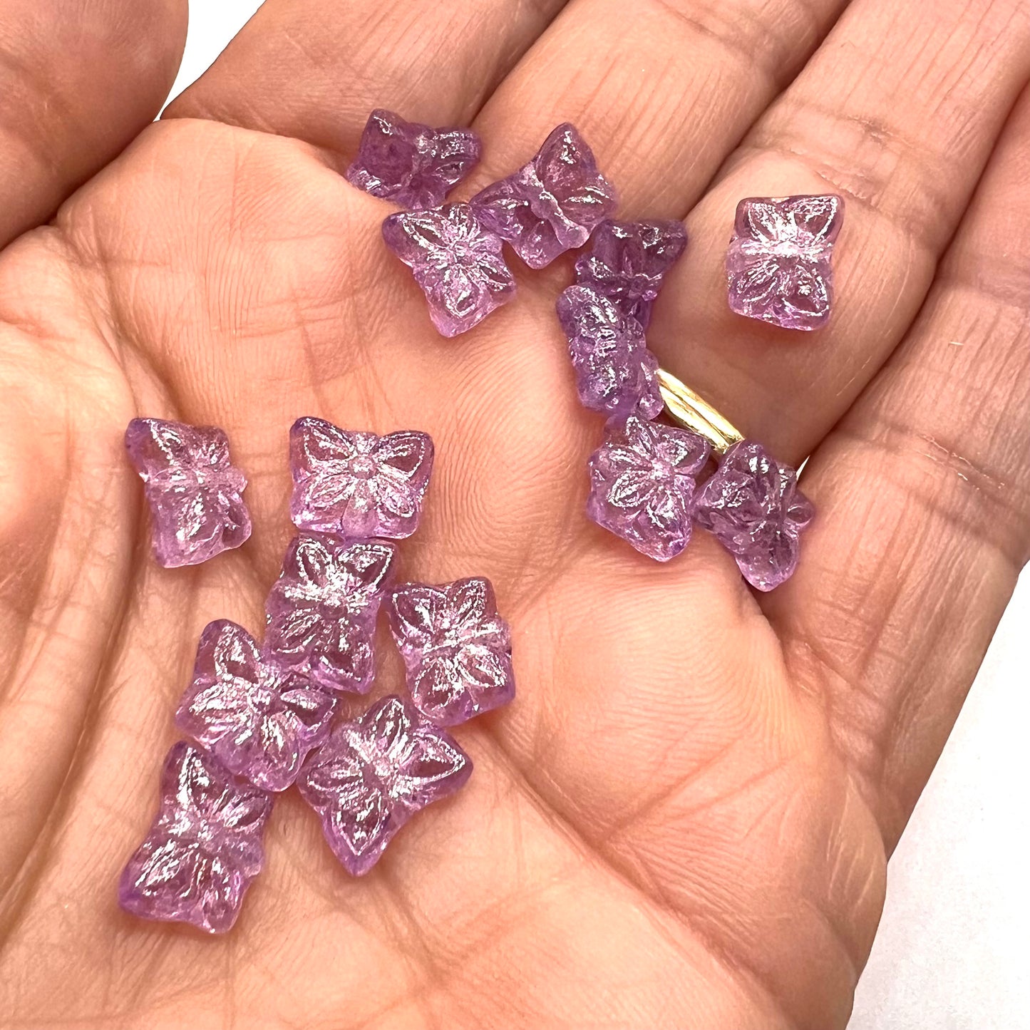9x7mm Czech Glass Vintage Style Butterfly Beads - Lilac - Pack of 5
