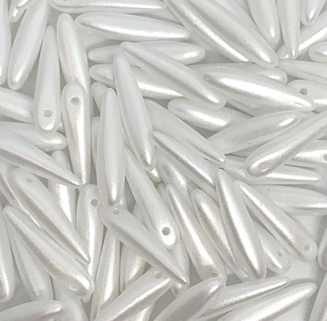 Preciosa Thorn Beads 5x16mm – Pack of 10 – Pastel White 02010/25E01
