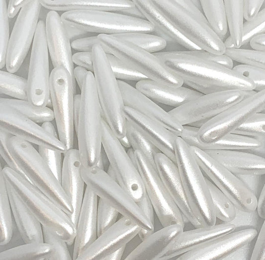 Preciosa Thorn Beads 5x16mm – Pack of 10 – Pastel White 02010/25E01
