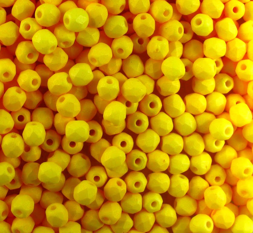 4mm Czech Fire Polish – 02010/29573 – Matte Daffodil x 100
