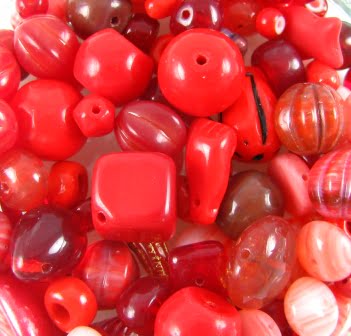 Preciosa Pressed Glass Red Mix - Approx 50g