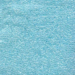 11/0 – Miyuki Delica - 5g Bag – Lined Crystal Light Aquamarine – DB239