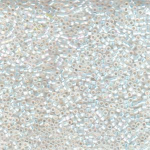 11/0 – Miyuki Delica - 5g Bag – White Opal AB – DB222