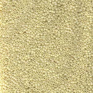 15/0 Miyuki Seed Beads - 5g Bag – Matte Opaque Cream AB – Colour 492FR