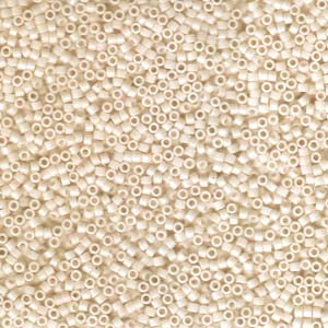 11/0 – Miyuki Delica - 5g Bag – Opaque Pear – DB1131