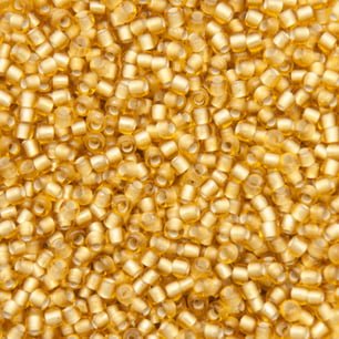 11/0 Toho Seed Beads - 10g Bag - Silver Lined Frosted Topaz