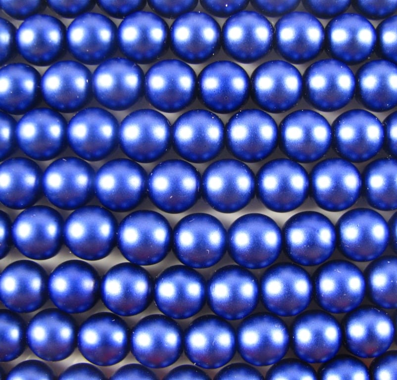 4mm Czech Round Glass Pearl - Bag of 100 – 70538 – Frosted Royal