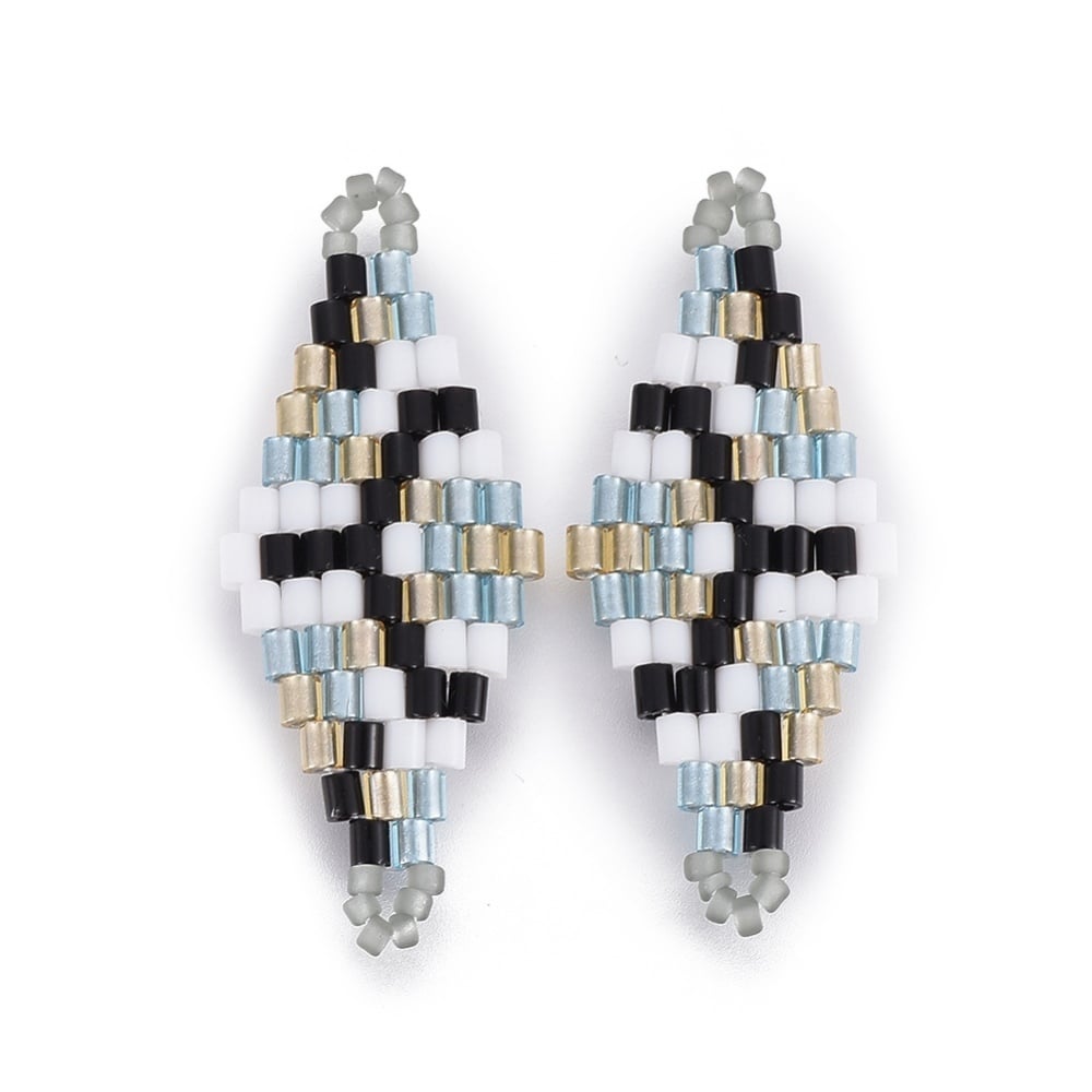 Handmade Beaded Diamond Charm 33x12mm – Design 1