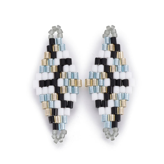 Handmade Beaded Diamond Charm 33x12mm – Design 1