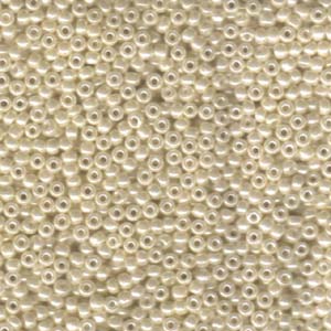 8/0 Miyuki Seed Beads - 25g Bag – Ivory Ceylon - Colour 592