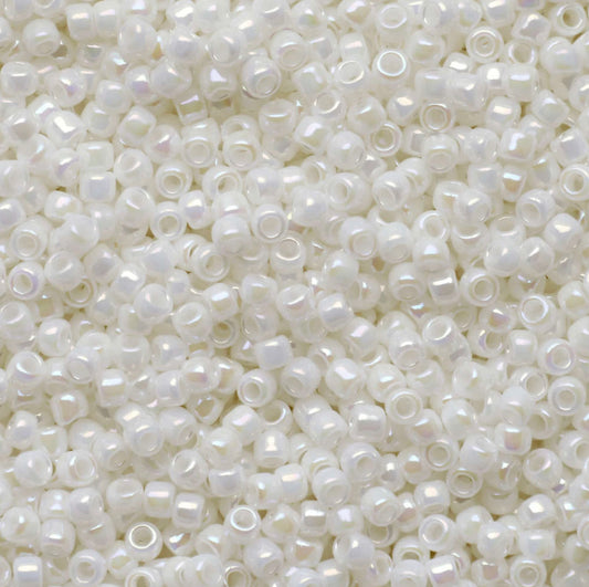 8/0 Toho Seed Beads - 10g Bag – Opaque Rainbow White