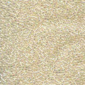 11/0 – Miyuki Delica - 5g Bag – Cream Crystal AB – DB109
