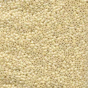 10/0 – Miyuki Delica - 5g Bag – Opaque Cream AB – DBM0157