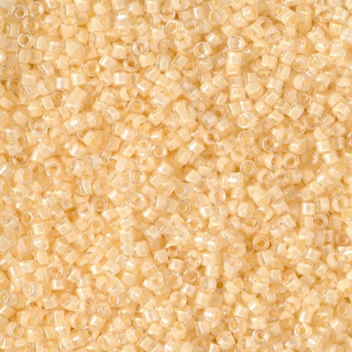 11/0 – Miyuki Delica - 5g Bag - Fancy Lined Cream – DB2371