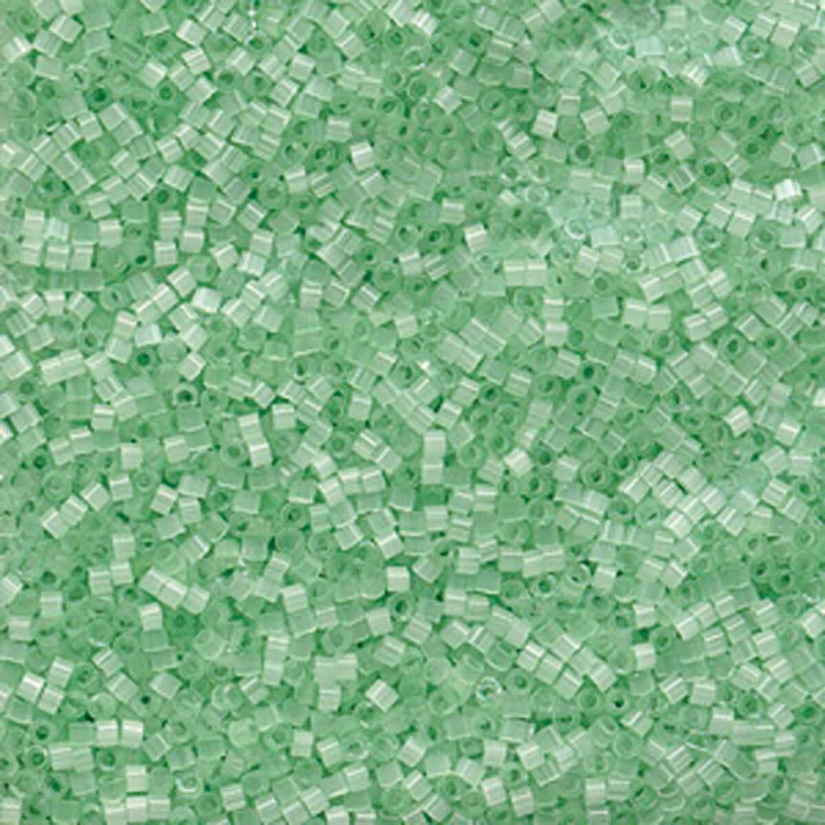 11/0 – Miyuki Delica - 5g Bag - Silk Satin Pale Green – DB828