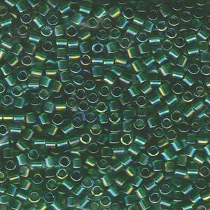 8/0 – Miyuki Delica 6.8g – Transparent Green AB – DBL0152