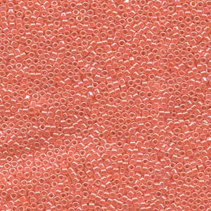 11/0 – Miyuki Delica - 5g Bag – Lined Crystal Salmon Luster – DB235