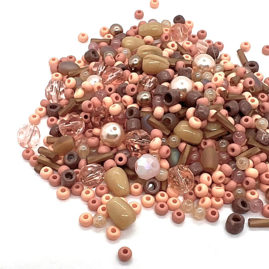 Peach Almond - Colour Of The Year 2026 - Exclusive Bead Mix