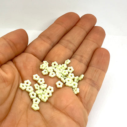 5mm Czech Glass Flower Beads - Pack of 50 - Pastel Green