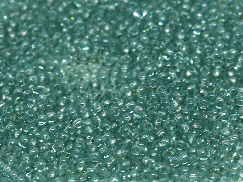 11/0 Miyuki Seed Beads - 25g Bag – Transparent Sea Foam Luster  – Colour 2445