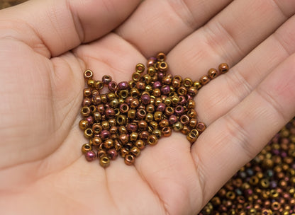11/0 Miyuki Seed Beads - 25g Bag – Transparent Tea Berry Gold Iris  – Colour 2449
