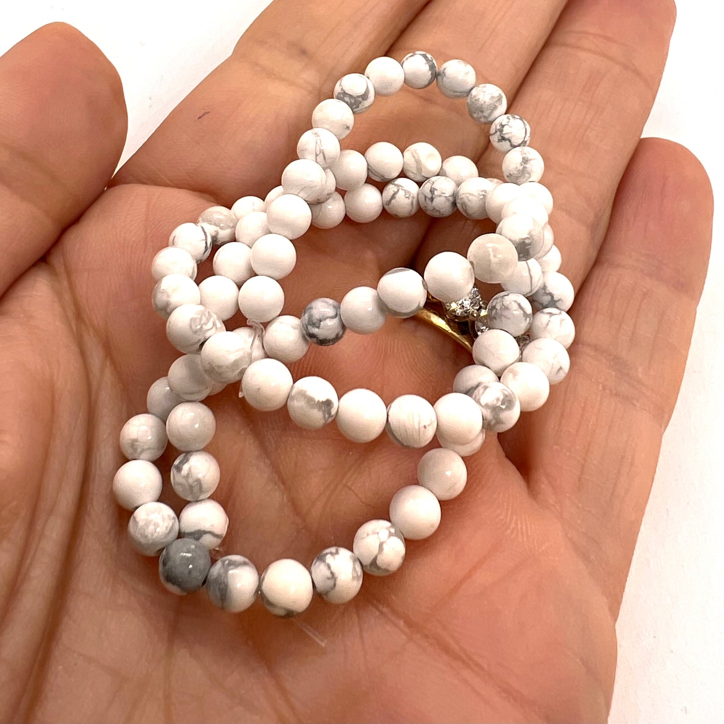 4mm White Howlite Round Bead Strand - Approx 95 Beads
