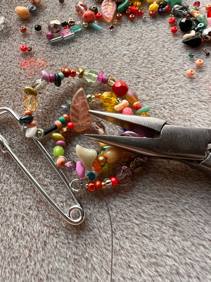 Bead Soup Kitsch Mix Kilt Pin Brooch - Limited Edition Project Bundle