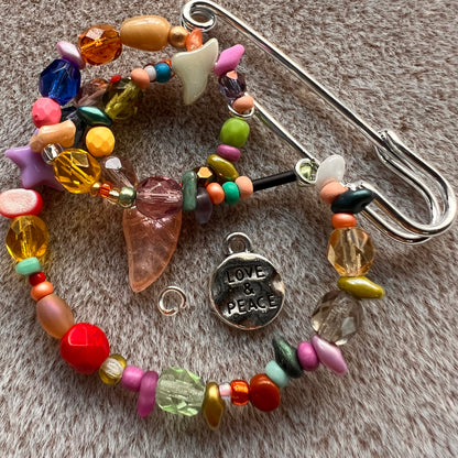 Bead Soup Kitsch Mix Kilt Pin Brooch - Limited Edition Project Bundle