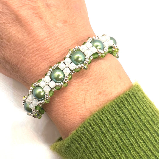 Hugs and Kisses Bracelet Kit - Scarab