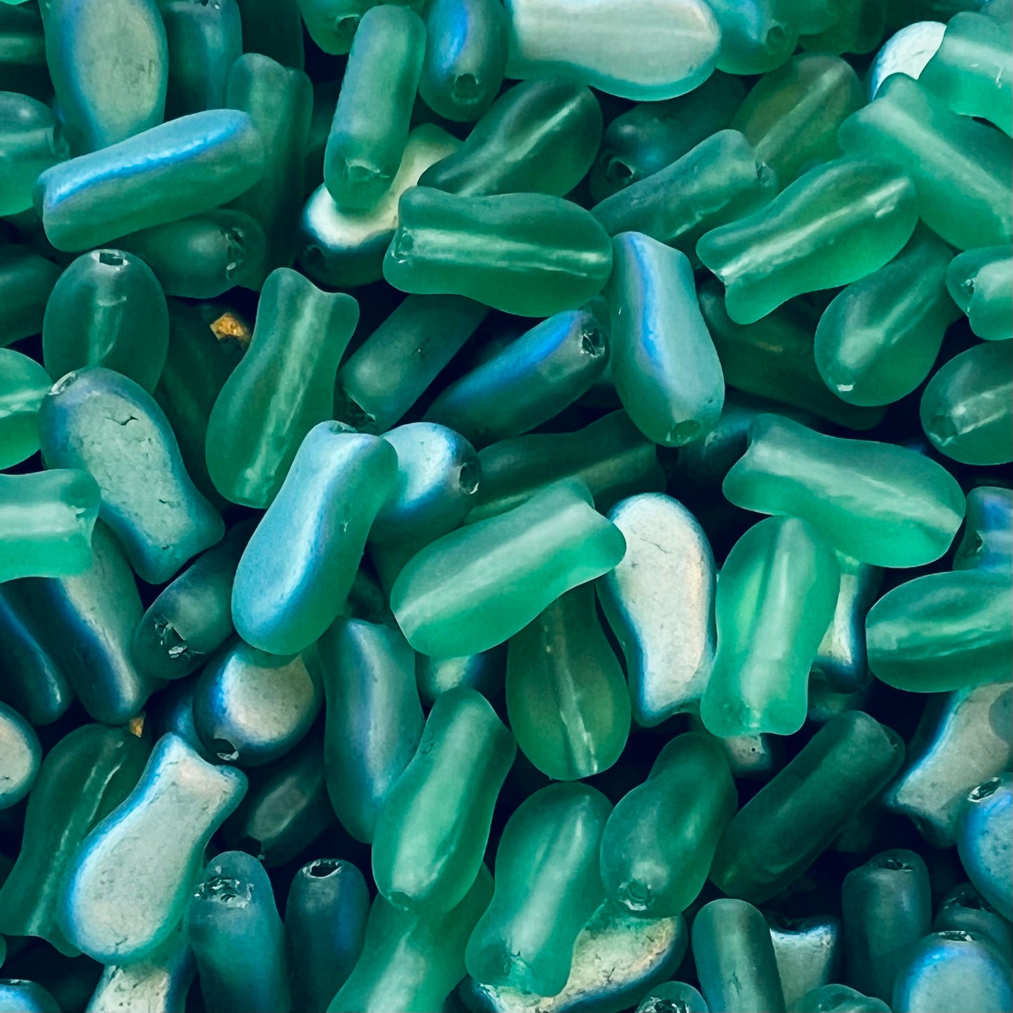 Czech Glass Mini Fish Beads – 9x5mm – Pack of 10 – Matte Teal AB