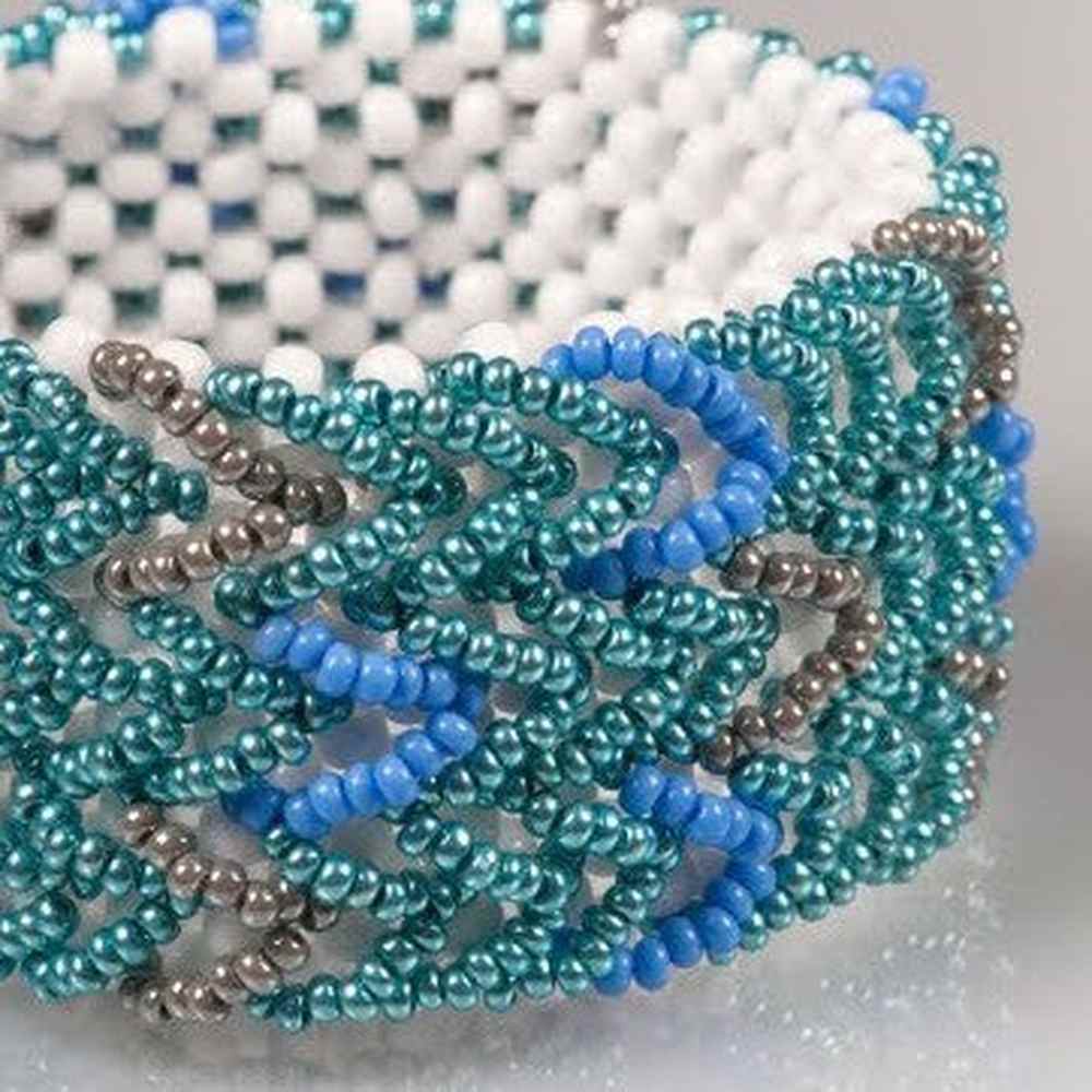 Free Preciosa Cool Menthol Bracelet Pattern - Instant Download or Printed Copy
