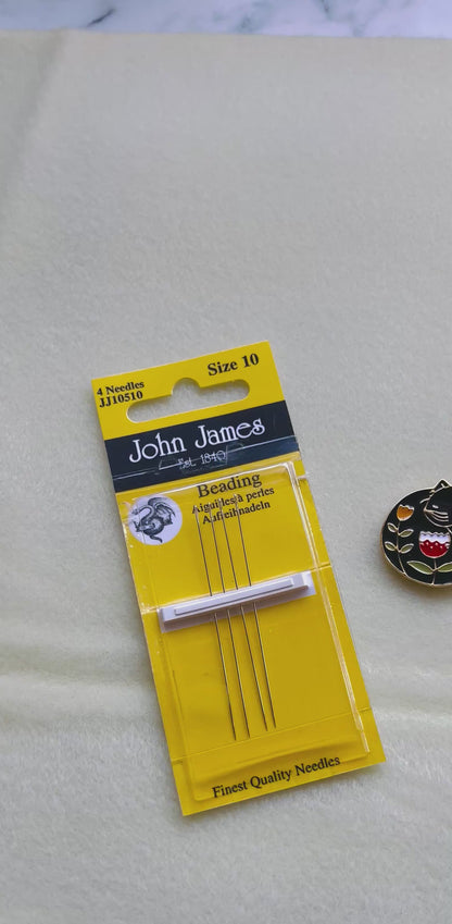 Black Cat Magnetic Needle Safe