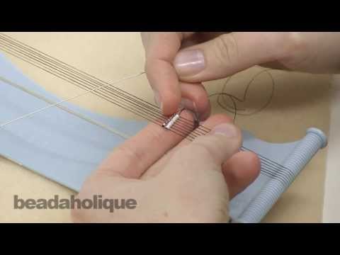 Beadalon Jewel Loom - With Needle, Threader and Carry Pouch